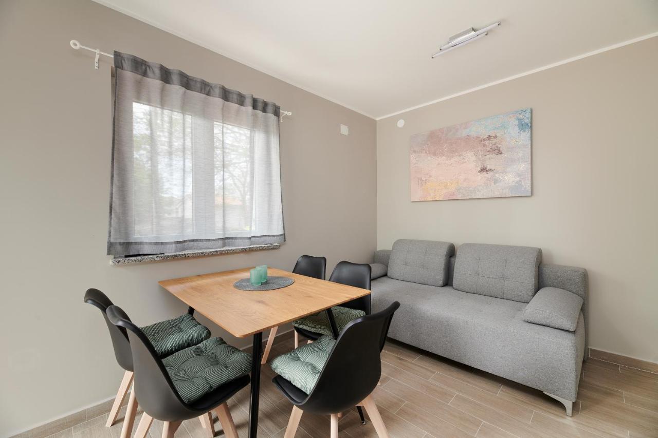 Villa Dvori Bašanija Buitenkant foto